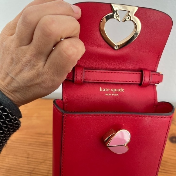 RARE Kate Spade New York Nicola Twistlock North South Flap Crossbody - Picture 7 of 7